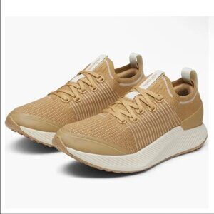 NWT Allbirds tree glider stony beige and cream women Sneakers size 10